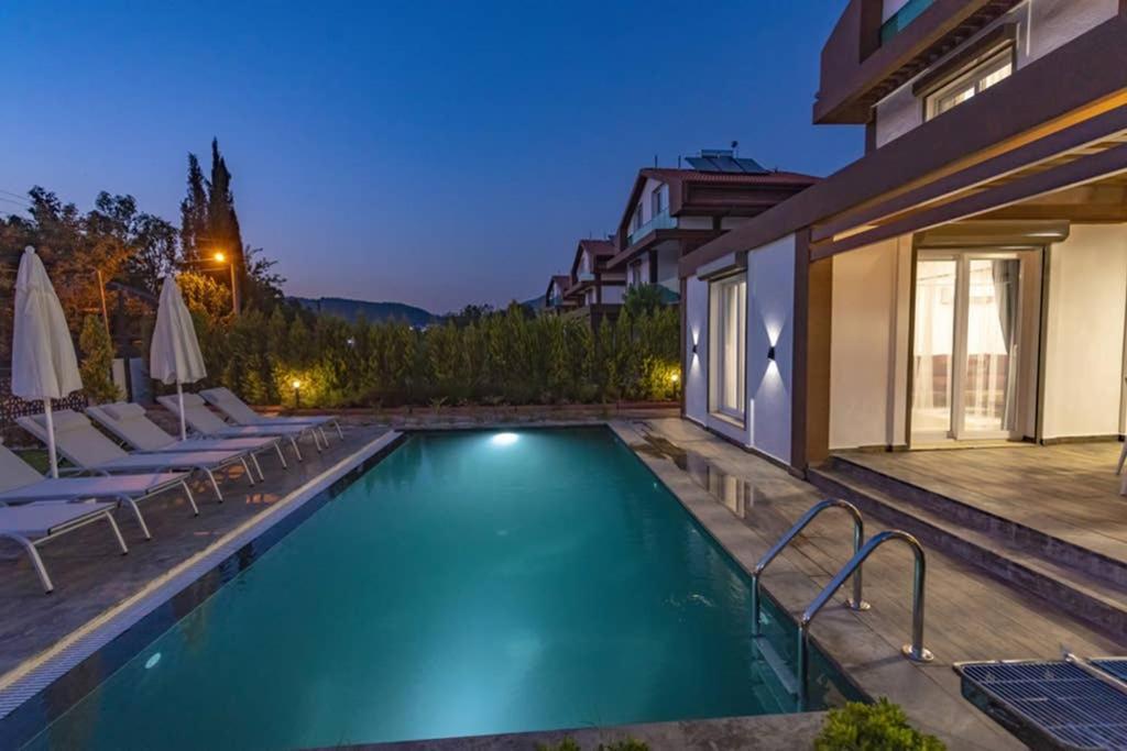 Bella- 4 Bedroom Holiday Villa In Oludeniz Fethiye Zewnętrze zdjęcie