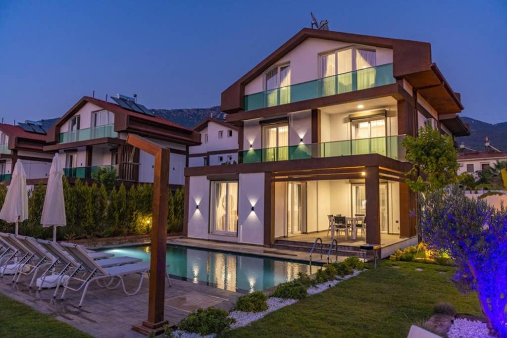Bella- 4 Bedroom Holiday Villa In Oludeniz Fethiye Zewnętrze zdjęcie