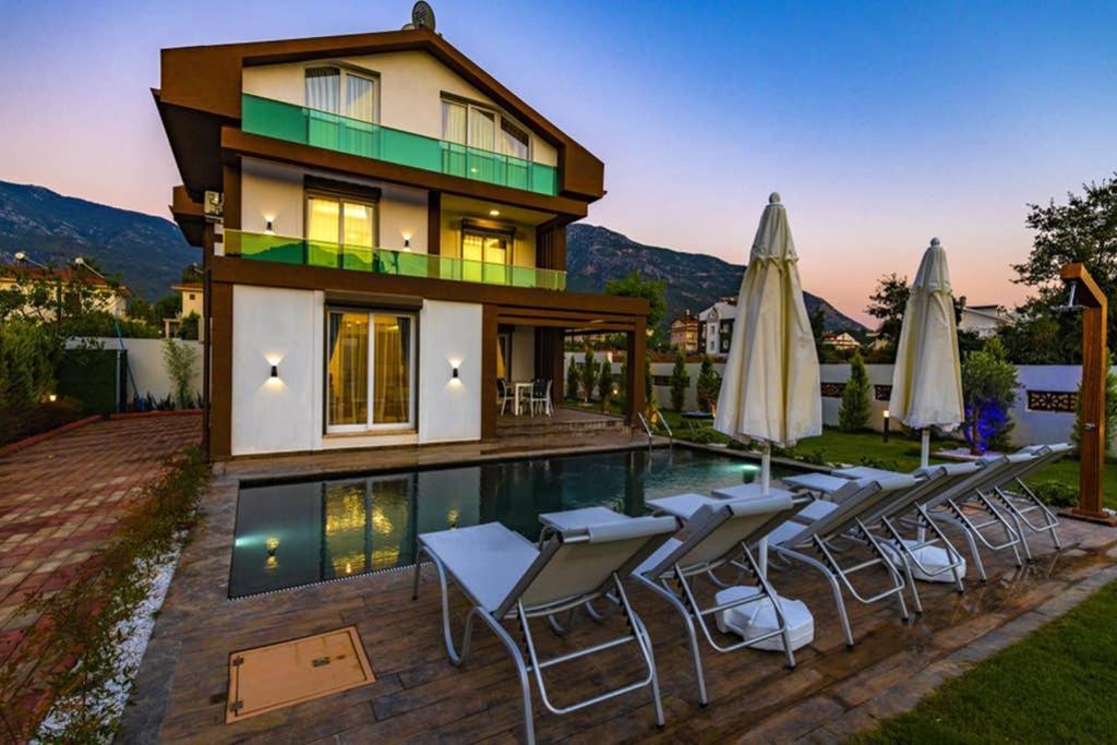 Bella- 4 Bedroom Holiday Villa In Oludeniz Fethiye Zewnętrze zdjęcie