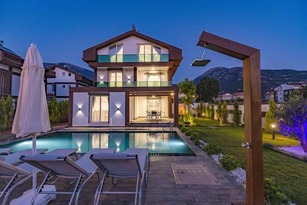 Bella- 4 Bedroom Holiday Villa In Oludeniz Fethiye Zewnętrze zdjęcie